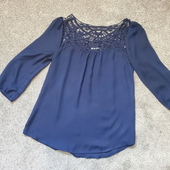 Shirt - Picture 3 of 3